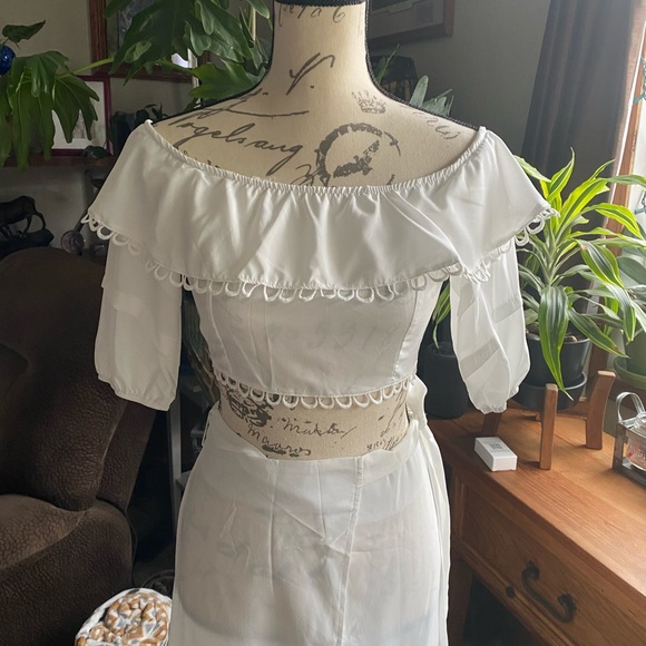 Last One Adorable White Ruffle Split Skirt Set - Picture 9 of 12